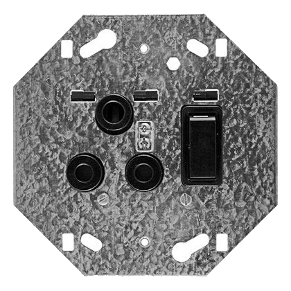 Crabtree Classic 6861/008P 4X4 Single Socket On Yoke, Black