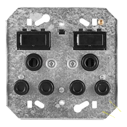 Crabtree Classic 6881/008P 4X4 Double Socket On Yoke, Black